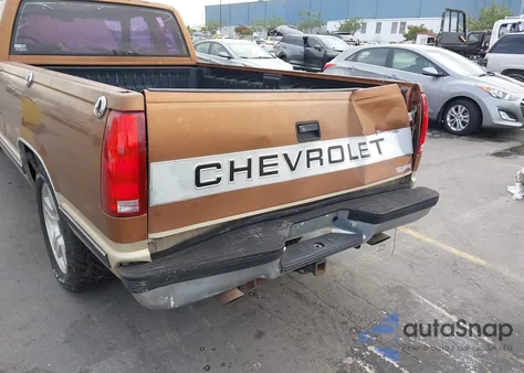 1989 Chevrolet Gmt-400 C2500 из США, поврежденный, VIN 2GCFC29K4K1147351